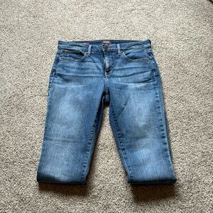 NYDJ jeans with zipper & pockets